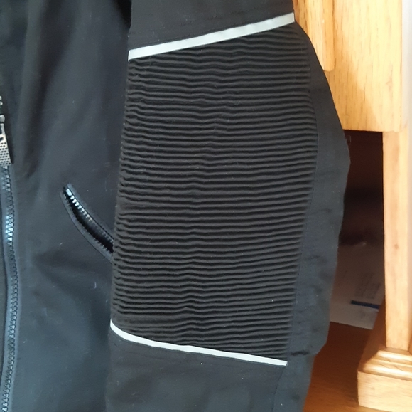 Ladies Fox biking jacket - Picture 2 of 4